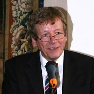 Prof. Wolf-Dieter Hasenclever